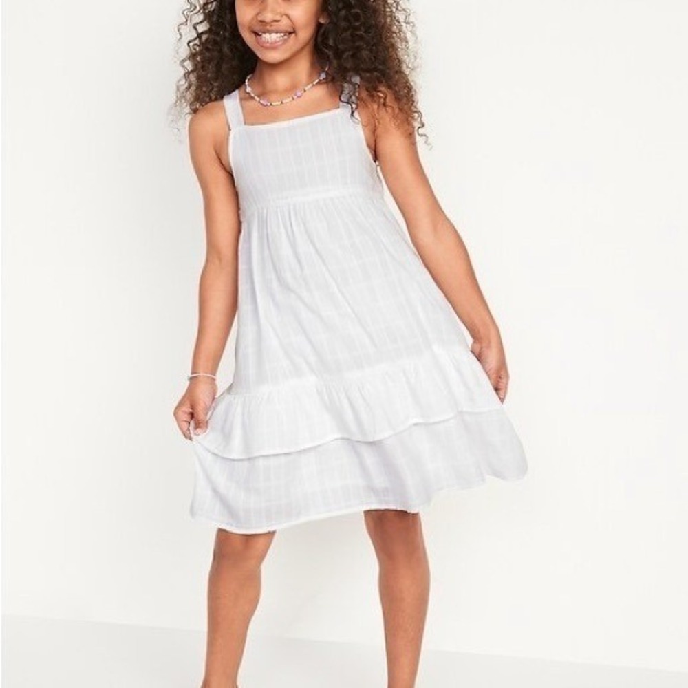 Old Navy Girls White Tiered Sleeveless Dress Size M 8 Textured‎ Cotton Blend